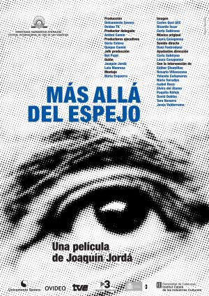 Más allá del espejo