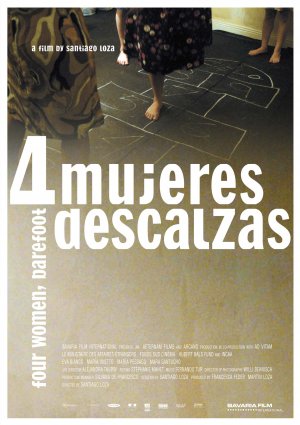 Cuatro mujeres descalzas