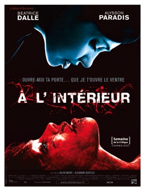 À l'intérieur