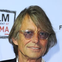 Bruce Robinson(I)