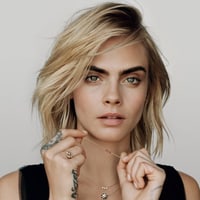 Cara Delevingne(I)