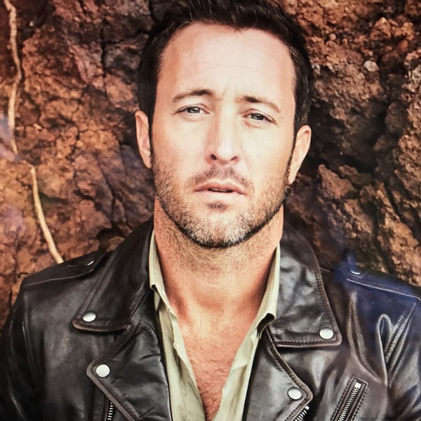 Alex O'Loughlin