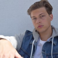 Ricky Garcia(VII)