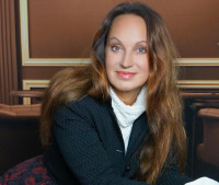 Annette Mueller