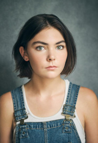 Sunnie Leo