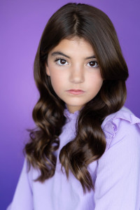 Nora Harriet