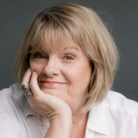 Lynne Ennis