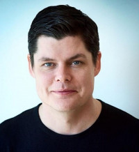 Robert Pue