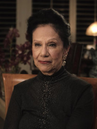 Jacqueline Avant