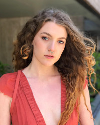 Zoe Stuckless