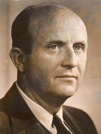 Roger L. Stevens