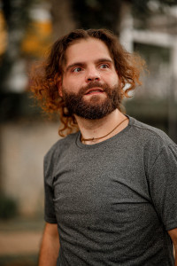 Nando Castros