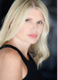 Deanna Dylan Scott