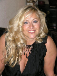 Joanne Bache