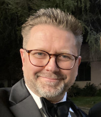 Paul R Bailey