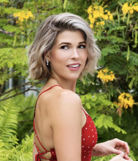 Julia Rae