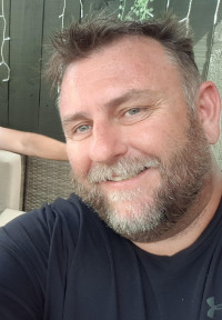 Simon McConnon