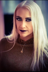 Dawn Lori