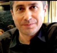 Eduardo Carneros