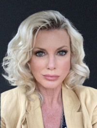 Cinnamon McLemore