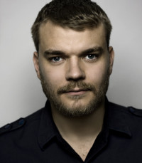Pilou Asbæk