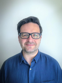 Peter Eszenyi