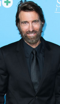 Sharlto Copley