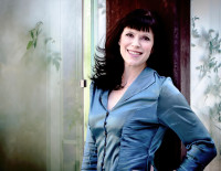 Lynette Carrington