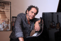 Pascal Comelade