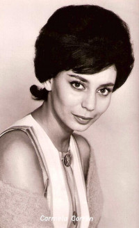 Carmela Corren