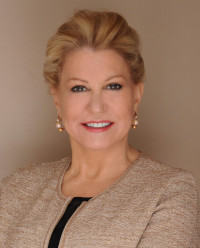 Lois Lee