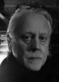 Marek Budzynski