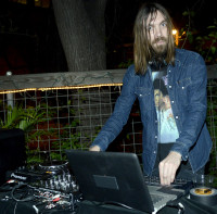 Breakbot