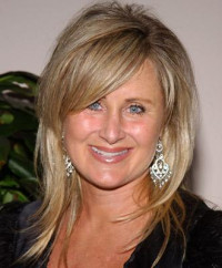 Kelly Stone