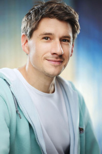 Maxim Reston