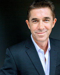 Dirk Bromley