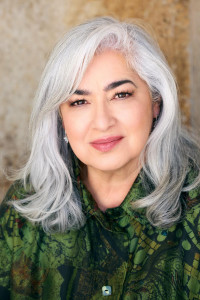 Teri Pluma