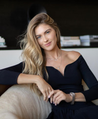 Julia Conley