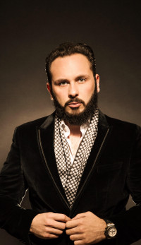 Greg Lansky