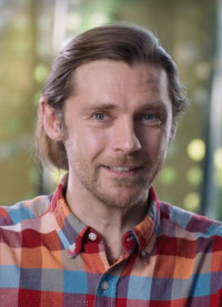 Oscar Sharp