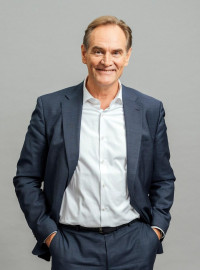 Burkhard Jung