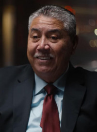 Gil Carrillo