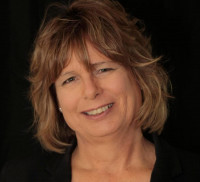 Roberta MacIntyre
