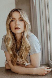 Roan Curtis
