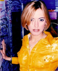 Simone Angel