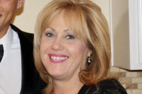 Lisa Lyons