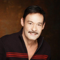 Mark Gil