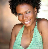 Dee Smith