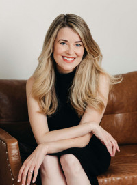 Angela Gollan