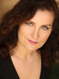 Lena Milan